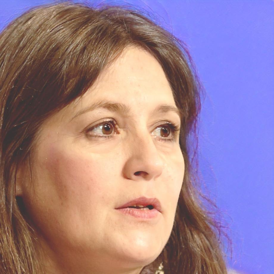 Porträt von Lena Viklund, Finanzanalystin